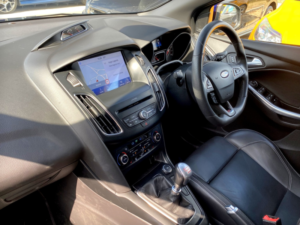 2017 Ford Focus St-3 2.0 Ecoboost - Rare Estate Model - 27,800 Miles. Fsh. Sync 3, Camera, Sony - 2 Owners - Blue in Blue — image 3