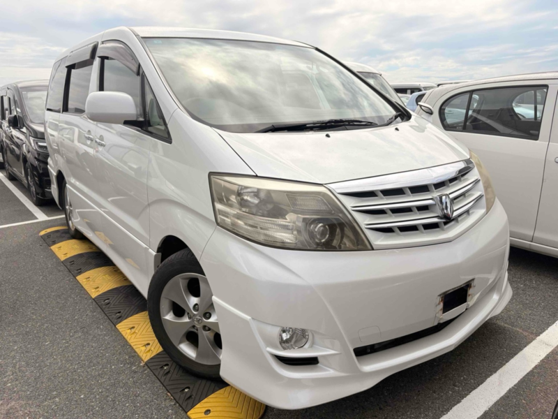 2007 Toyota Alphard As Platinum Selection in White — image 1