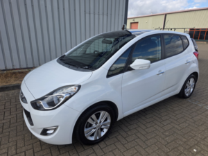 2010 Hyundai Ix20 1.4 Style in White — image 5