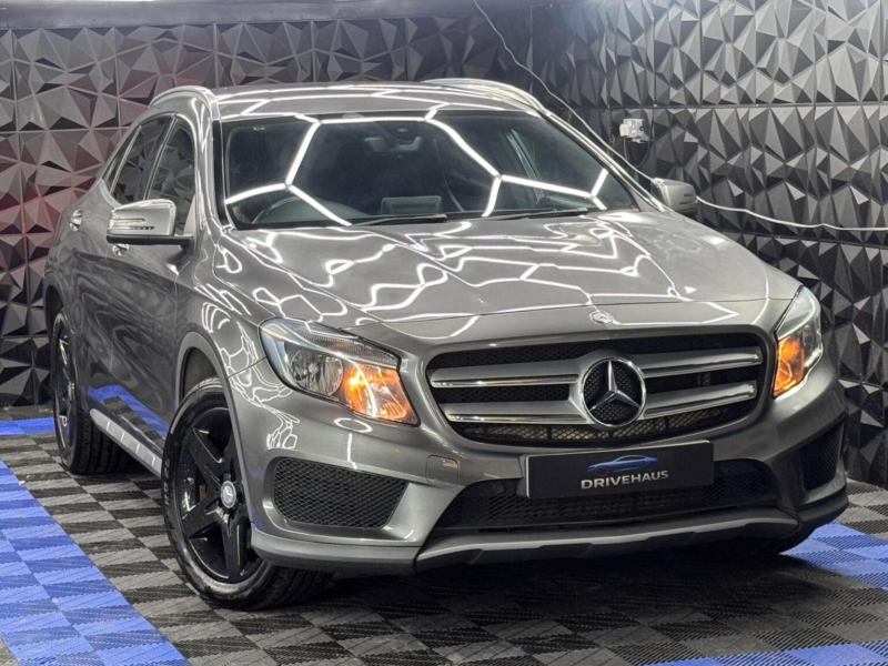 2016 Mercedes-Benz Gla 2.1 Gla220d Amg Line 7g-Dct 4matic Euro 6 (s/s) 5dr in Grey — image 1