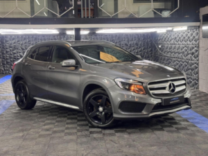 2016 Mercedes-Benz Gla 2.1 Gla220d Amg Line 7g-Dct 4matic Euro 6 (s/s) 5dr in Grey — image 2