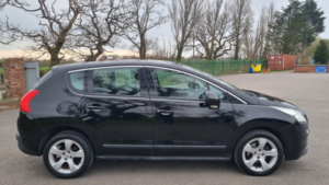 2012 Peugeot 3008 1.6 Hdi Active in Black — image 3