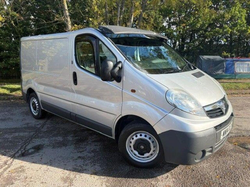 2014 Vauxhall Vivaro 2.0 2700 Cdti Ecoflex Fwd L1 4dr in Silver — image 1