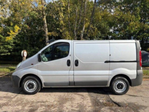 2014 Vauxhall Vivaro 2.0 2700 Cdti Ecoflex Fwd L1 4dr in Silver — image 4