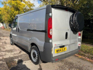 2014 Vauxhall Vivaro 2.0 2700 Cdti Ecoflex Fwd L1 4dr in Silver — image 5