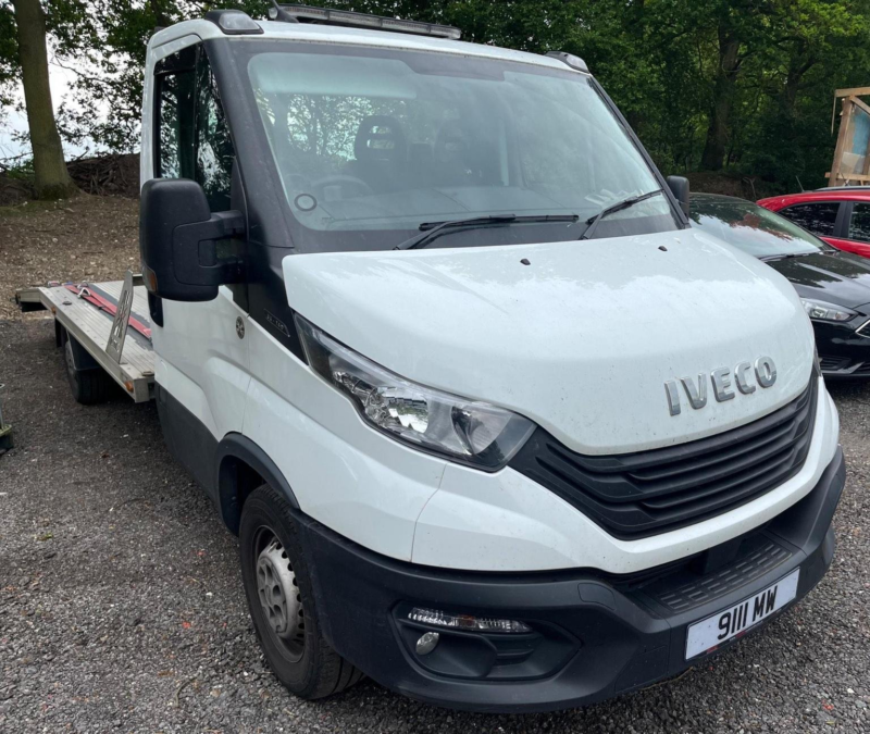 2022 Iveco Daily Ams Recovery Body in White — image 1