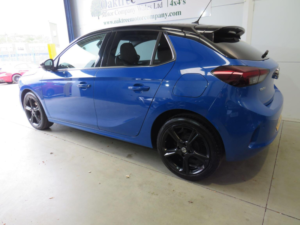 2022 Vauxhall Corsa 1.2 Elite Edition Euro 6 5dr in Blue — image 4