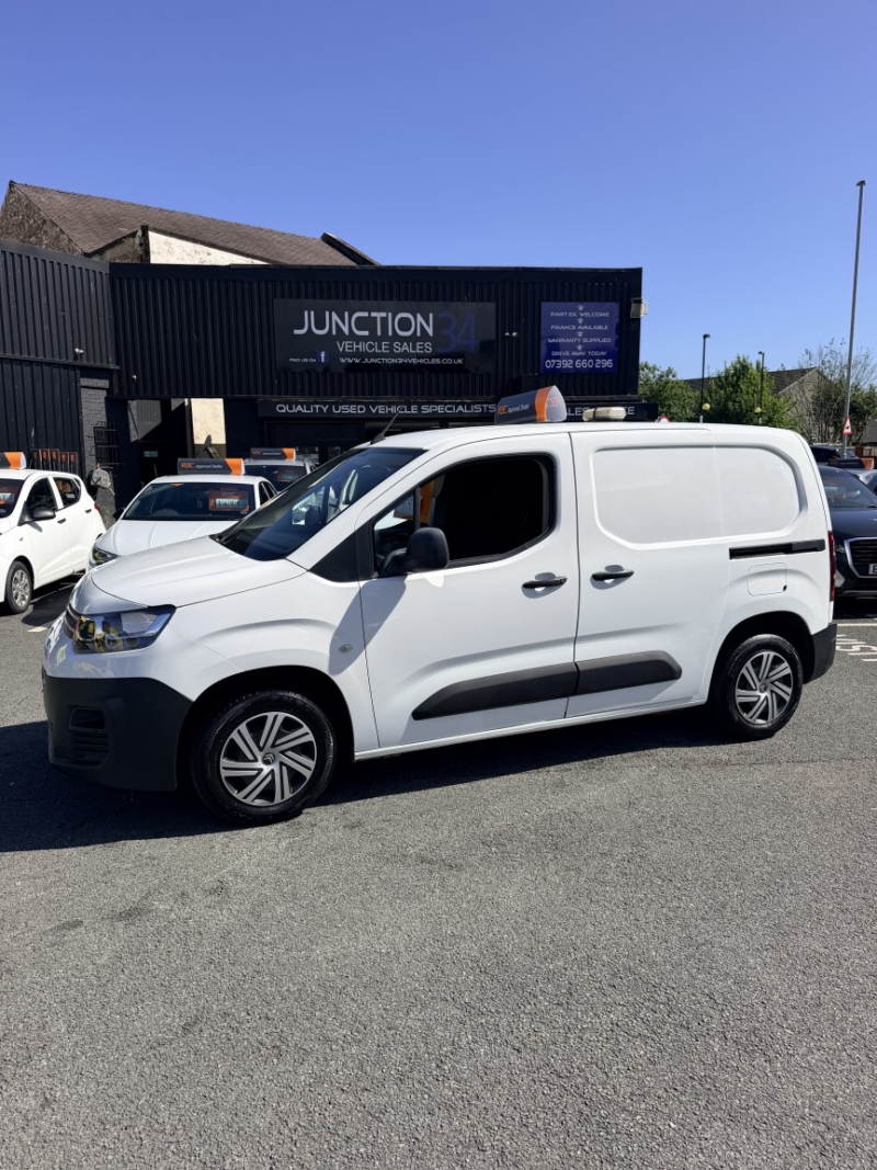 2019 Citroen Berlingo 1.6 Bluehdi 650 Enterprise M in White — image 1
