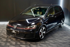 2015 Volkswagen Golf 2.0 Tsi Bluemotion Tech Gti Performance DSG Euro 6 (s/s) 5dr in Black — image 4