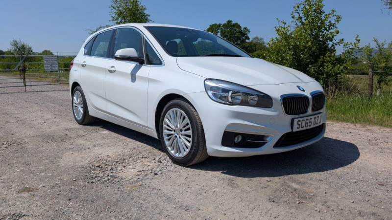 2015 BMW 2 Series Active Tourer 1.5 216d Luxury Active Tourer in White — image 1