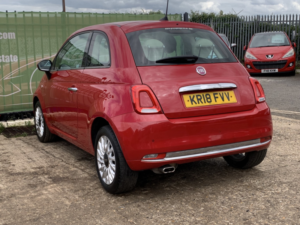 2018 Fiat 500 1.2 500 E6b 1.2 69hp Lounge in Red — image 4