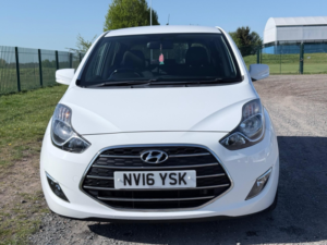 2016 Hyundai Ix20 1.4 Blue Drive Se Euro 6 (s/s) 5dr in White — image 2