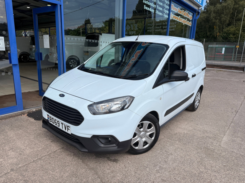 2020 Ford Transit Courier 1.5 Tdci Trend Panel Van 5dr Diesel Manual L1 Euro 6 75 Ps in White — image 1