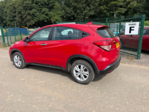 2016 Honda Hr-V 1.6 I-Dtec S SUV 5dr Diesel Manual Euro 6 (s/s) (120 Ps) in Red — image 4