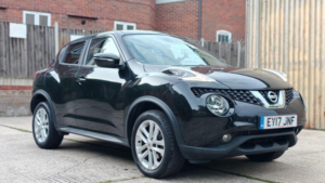 2017 Nissan Juke 1.2 Dig-T N-Connecta Euro 6 (s/s) 5dr in Black — image 2