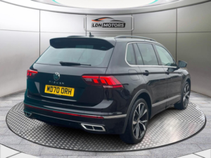 2021 Volkswagen Tiguan 1.5 Tsi R-Line DSG Euro 6 (s/s) 5dr in Black — image 6
