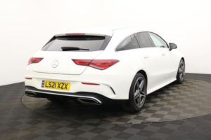 2021 Mercedes-Benz Cla 1.3 Cla180 Amg Line (premium Plus 2) Shooting Brake 5dr Petrol 7g-Dct Euro 6 (s/s) (136 Ps) in White — image 5