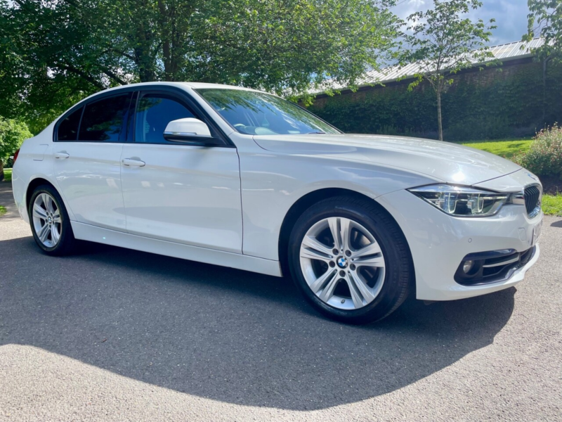 2018 BMW 3 Series 1.5 318i Sport Saloon 4dr Petrol Auto Euro 6 (s/s) (136 Ps) in White — image 1
