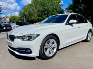 2018 BMW 3 Series 1.5 318i Sport Saloon 4dr Petrol Auto Euro 6 (s/s) (136 Ps) in White — image 3