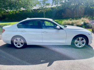 2018 BMW 3 Series 1.5 318i Sport Saloon 4dr Petrol Auto Euro 6 (s/s) (136 Ps) in White — image 4