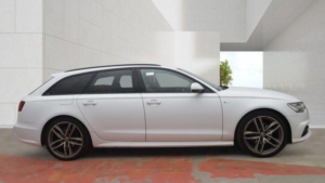 2016 Audi A6 Avant 2.0 Tdi Ultra Black Edition S Tronic Euro 6 (s/s) 5dr in White — image 5