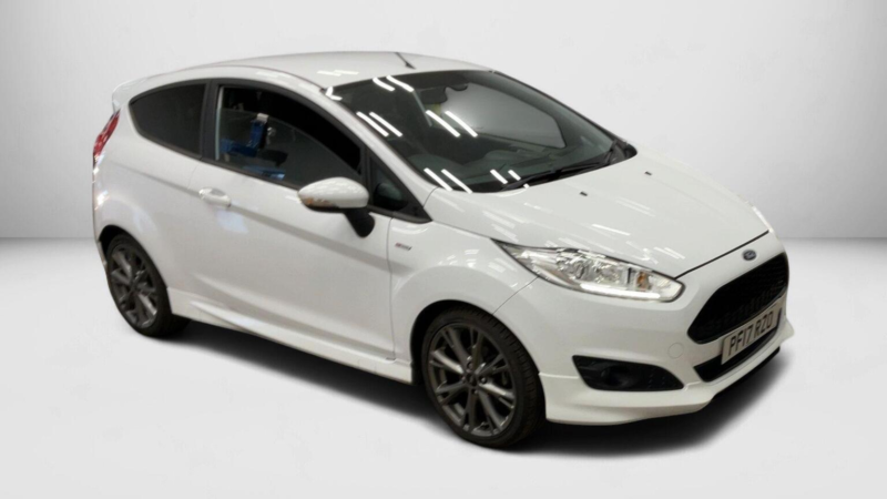2017 Ford Fiesta 1.0t Ecoboost St-Line Euro 6 (s/s) 3dr in White — image 1