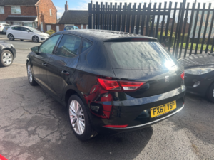 2017 SEAT Leon 1.2 Tsi Se Dynamic Technology in Black — image 5
