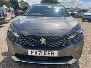 2021 Peugeot 3008 1.6 13.2kwh Allure in Grey — image 4