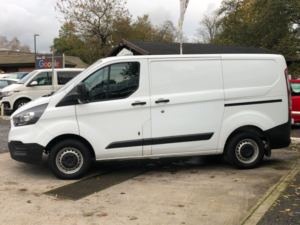 2018 Ford Transit Custom 2.0 300 Base P/v L1 H1 104 Bhp in White — image 4