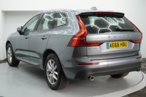2018 Volvo Xc60 2.0 D4 Momentum Auto AWD Euro 6 (s/s) 5dr in Grey — image 4