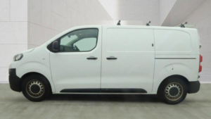 2022 Peugeot Expert 1.5 Bluehdi 1000 Professional Premium Standard Panel Van Mwb Euro 6 (s/s) 6dr in White — image 2