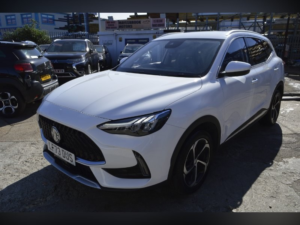 2023 MG MG Hs 1.5 T-Gdi Se in White — image 3
