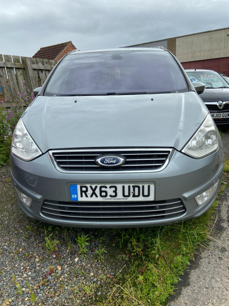 2013 Ford Galaxy 2.2 Tdci Titanium in Silver — image 1