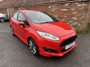 2017 Ford Fiesta 1.0 T Ecoboost St-Line in Red — image 2