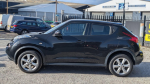2011 Nissan Juke 1.6 Acenta SUV 5dr Petrol Manual Euro 5 (117 Ps) in Black — image 4