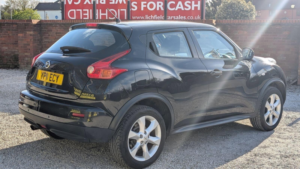 2011 Nissan Juke 1.6 Acenta SUV 5dr Petrol Manual Euro 5 (117 Ps) in Black — image 6