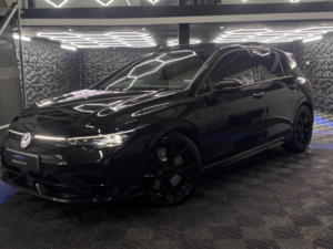 2025 Volkswagen Golf 2.0 Tsi R Black Edition DSG 4motion Euro 6 (s/s) 5dr in Black — image 3
