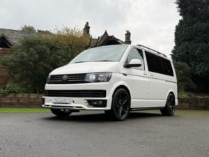 2016 Volkswagen Transporter Shuttle 2.0 Tdi Bluemotion Tech S in White — image 4