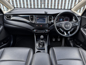 2013 Kia Carens 1.7 Crdi Ecodynamics 3 Euro 5 (s/s) 5dr in Silver — image 3