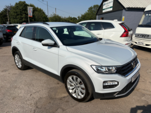 2018 Volkswagen T-Roc 1.5 Tsi Gpf Evo Se SUV 5dr Petrol Manual Euro 6 (s/s) (150 Ps) in Silver — image 3