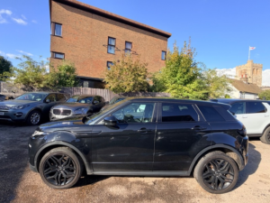 2018 Land Rover Range Rover Evoque Td4 Hse Dynamic in Black — image 5