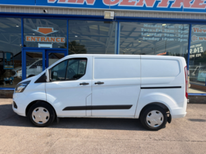 2023 Ford Transit Custom 2.0 320 Ecoblue Trend Panel Van 5dr Diesel Manual L1 H1 Euro 6 105 Ps in White — image 4