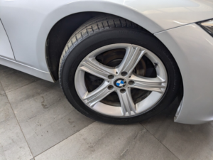 2013 BMW 3 Series 2.0 318d Se Touring 5dr Diesel Manual Euro 5 (s/s) (143 Ps) in Silver — image 2