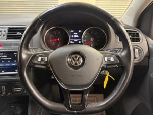 2017 Volkswagen Polo 1.0 Bluemotion Tech Match Edition Hatchback 3dr Petrol Manual Euro 6 (s/s) (60 Ps) in Black — image 6