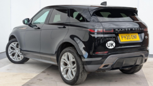2020 Land Rover Range Rover Evoque 2.0 D150 Mhev R-Dynamic Se Auto 4WD Euro 6 (s/s) 5dr in Black — image 4