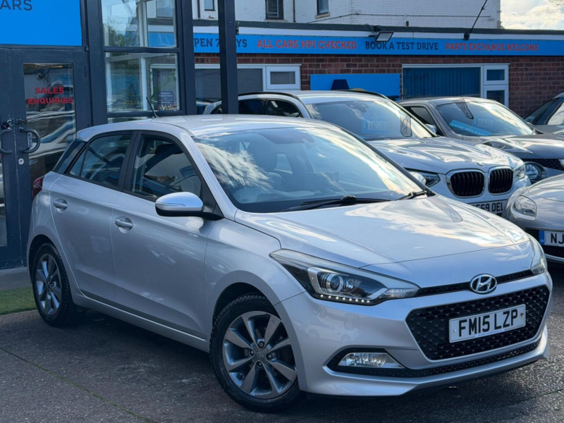 2015 Hyundai I20 1.2 Blue Drive Se Euro 6 (s/s) 5dr in Silver — image 1