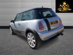 2005 MINI Hatch 1.6 Cooper Hatch in Silver — image 5