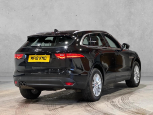 2018 Jaguar F-Pace 2.0 D180 Portfolio Auto AWD Euro 6 (s/s) 5dr in Black — image 5