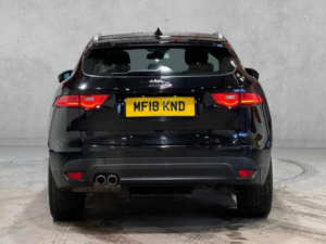 2018 Jaguar F-Pace 2.0 D180 Portfolio Auto AWD Euro 6 (s/s) 5dr in Black — image 6