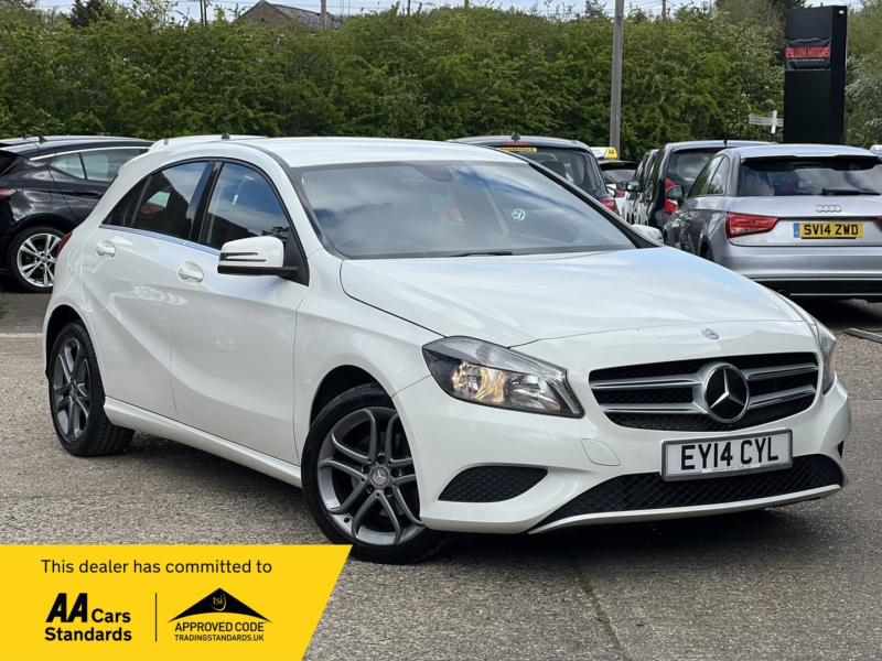 2014 Mercedes-Benz A Class 1.6 A200 Sport in White — image 1